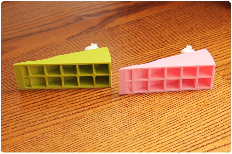 Novelty Melting Stopper Leaves Silicone Door Stop Wedge - Pink