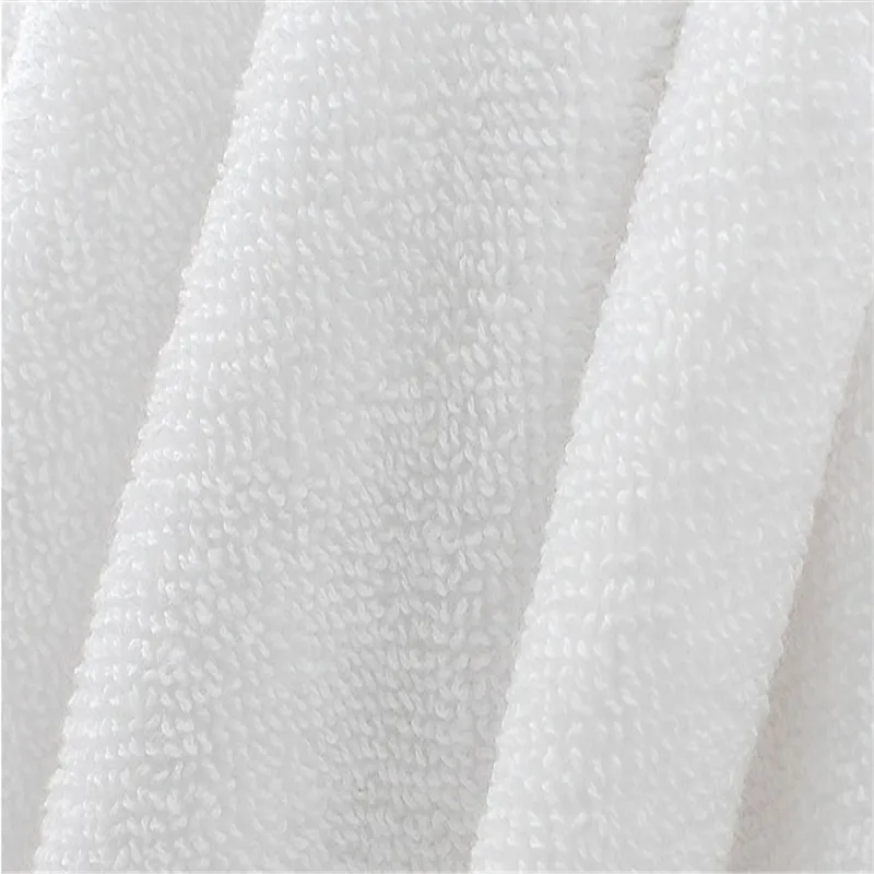 Wholesale luxury  white bath towel with logo  70*140 towel hotel