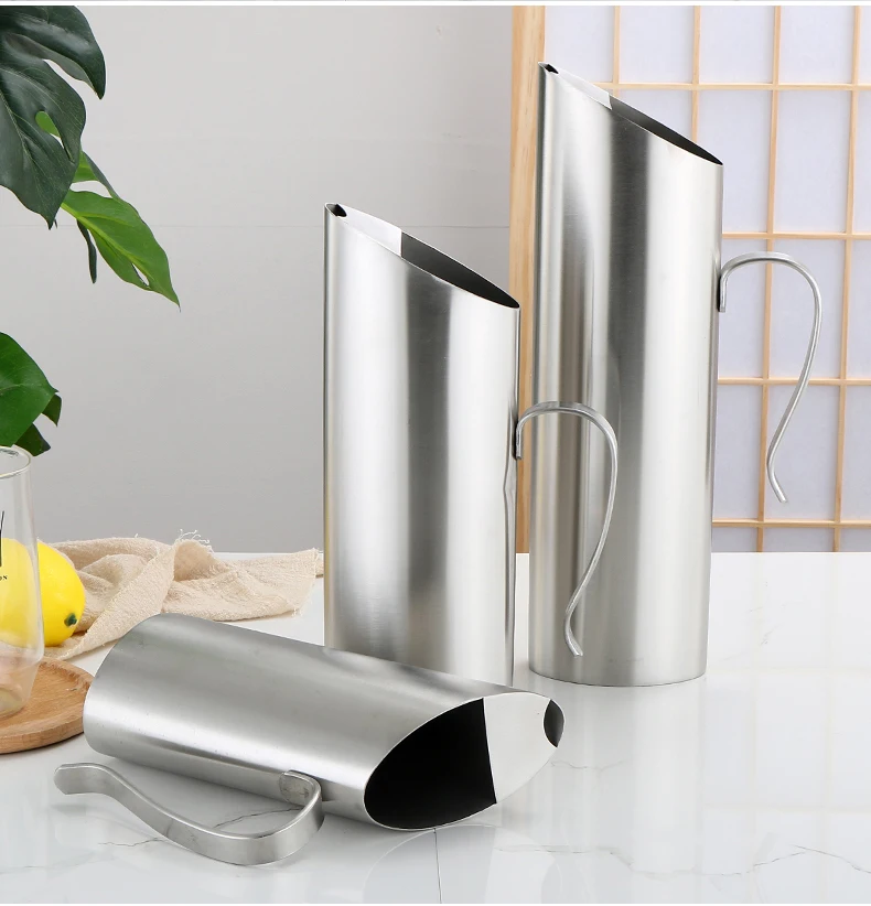 
Luxury Europe Style Kitchen Accessories Dinnerware Sets Stainless Steel Coffee Jug Water pitcher 