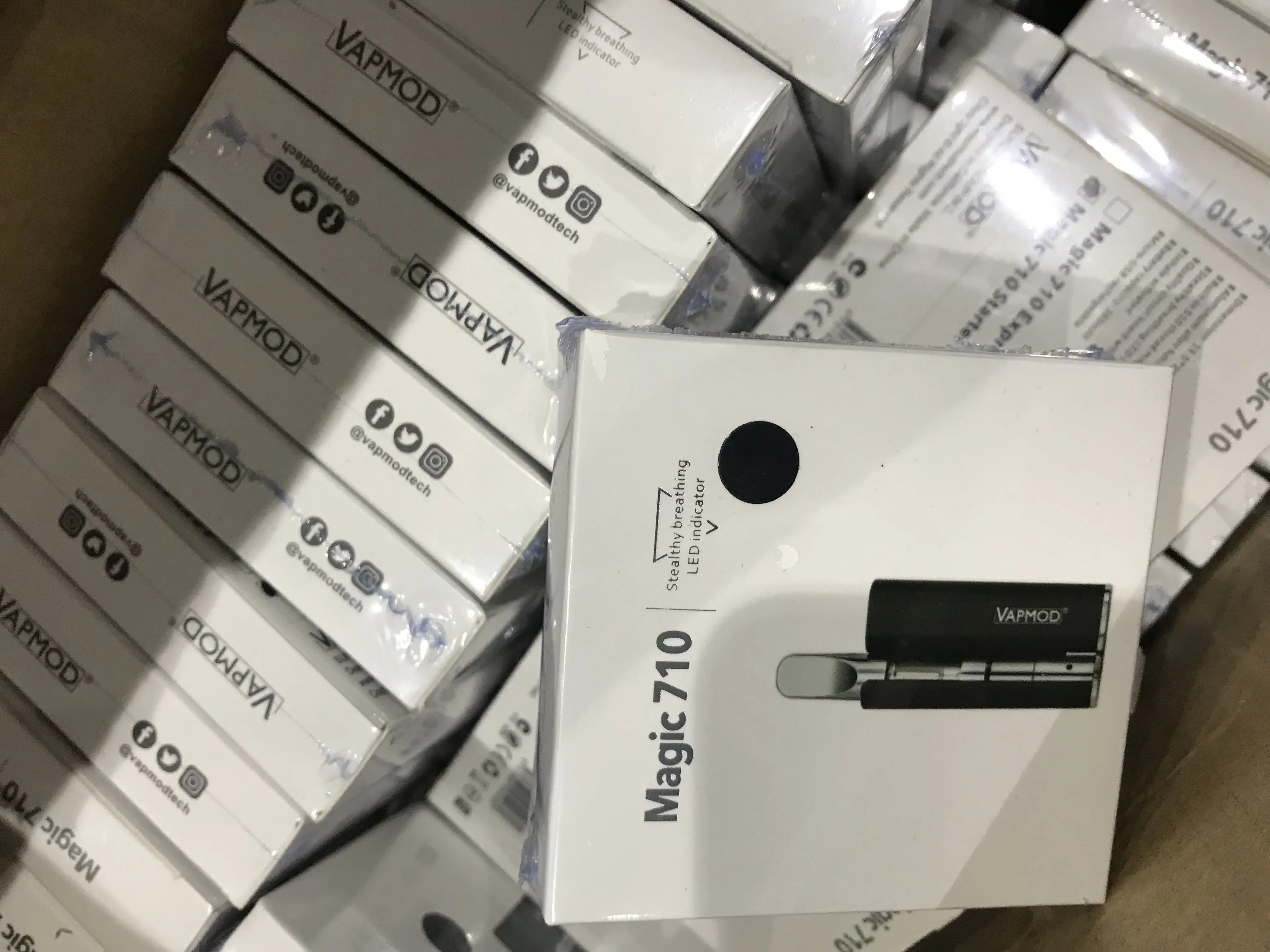 
Health care cbd magnetic mini vape box mod 2019 