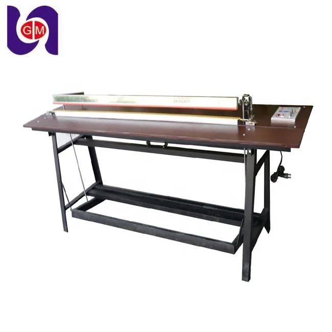 Полуавтоматическая машина для упаковки рулонов туалетной бумаги