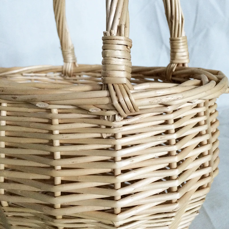 Handwoven Willow  Gift Basket With Handle For Wedding Garden Decoration