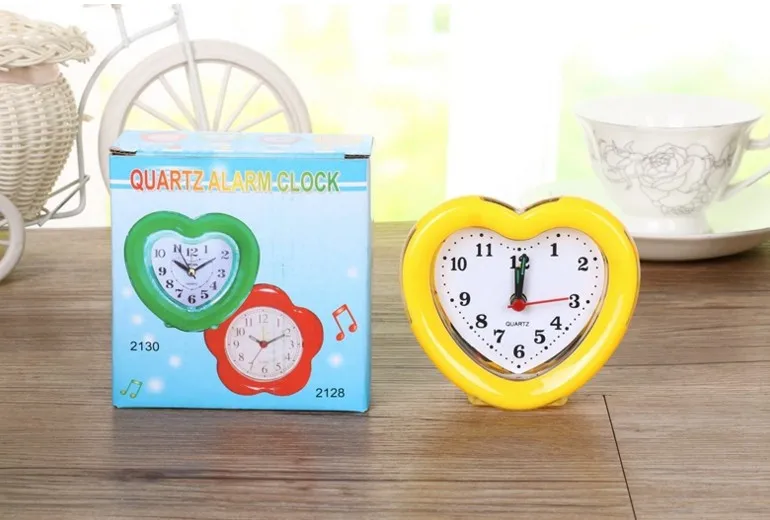 Wholesale Stock Small Order Student Cartoon Bedside Heart Shape Alarm Clock