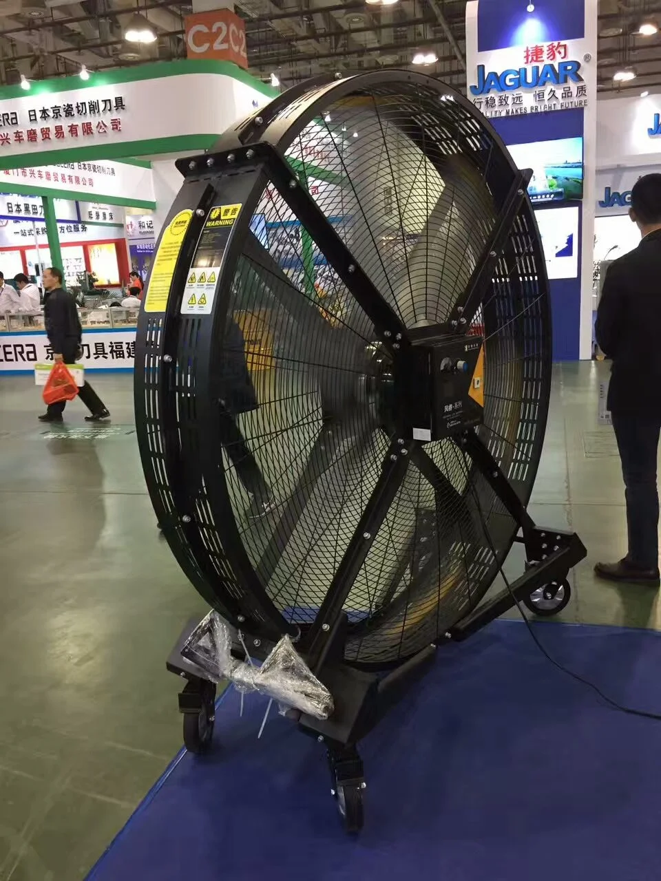 79' Diameter Brushless DC Motor Waterproof Large Cooling Portable Floor big HVLS Fans