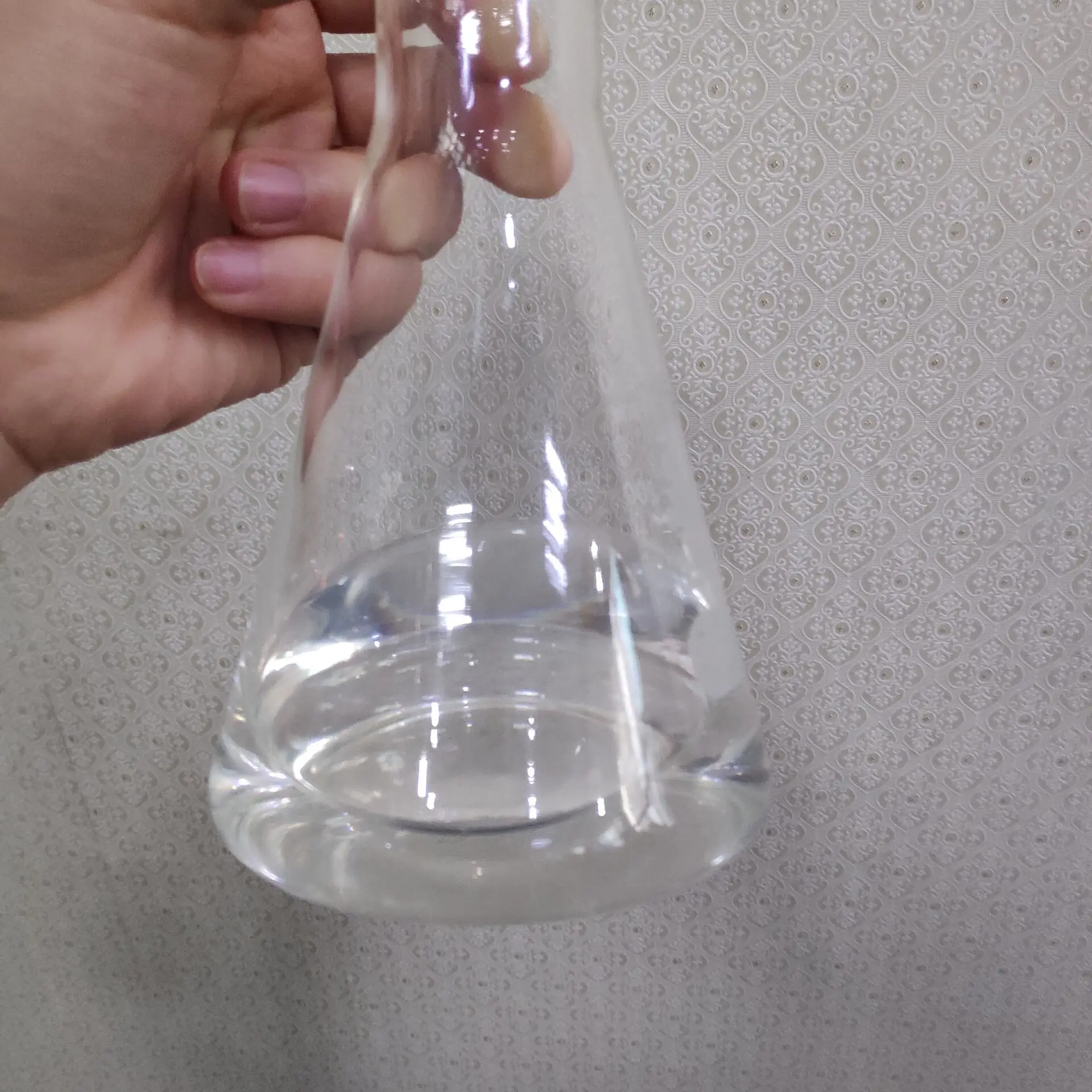 
High quality Titanium tetrachloride TiCl4 cas7550-45-0 with best price 