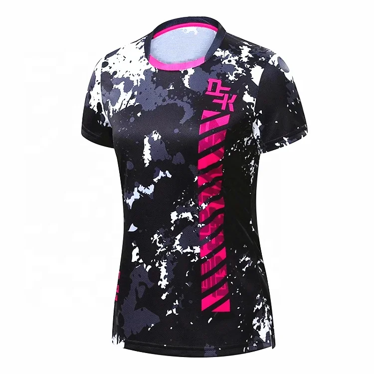 
2021 New arrival custom made badminton jersey and short latest design sublimated table tennis t shirt 
