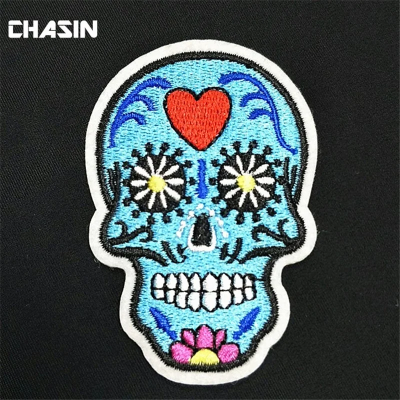 Bear Embroidery Badge Patch, Animal Design Bear Logo Embroidery Applique Patch For Garment