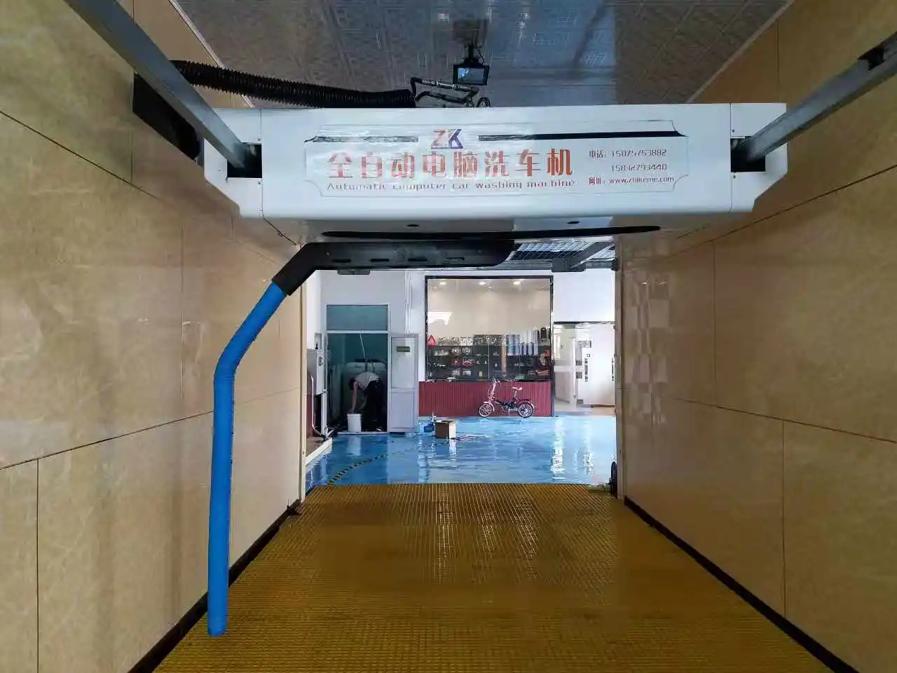 Carwash machine automatic car wash/ touchless car wash machine/ robotic car wash machine with all good spare parts