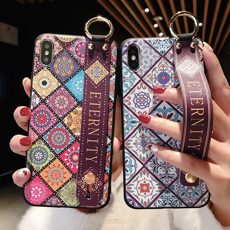 Wrist Strap Soft TPU Phone Case For samsung s8 s9 plus s10 Case For samsung Note 8 9 J4 J6 A8 Vintage Flower Pattern Holder Case