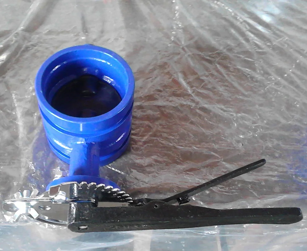 Chinese manufacturer Shouldered Butterfly Valve with Lockable handle