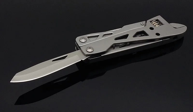 
Stainless Steel Cutting Pliers Multi-tool Adjustable Wrench With Knife and Screwdriver Equipment 
