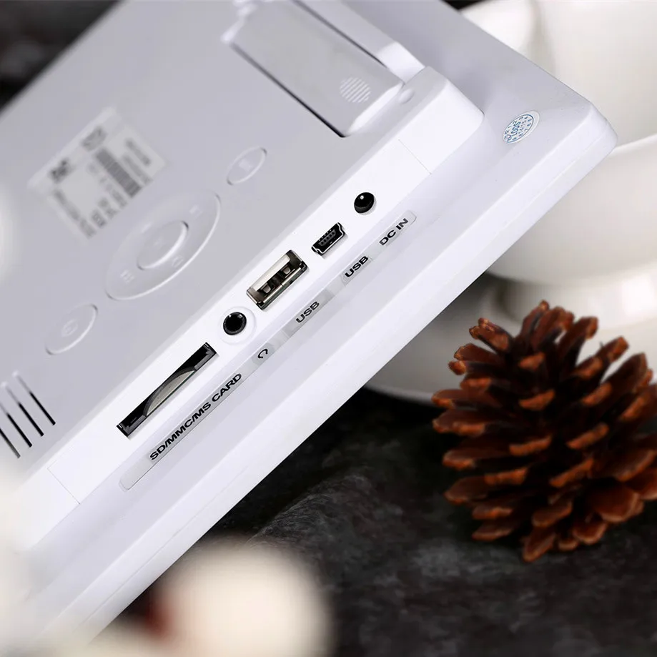 
OEM 8 inch download free mp3 mp4 digital photo frame with high resolution lcd player for gift 