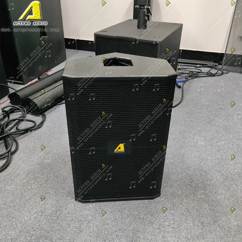SRX712M monitor SRX712M full range speaker active single 12 inch outdoor loudspeaker actpro audio high quality audio speakers