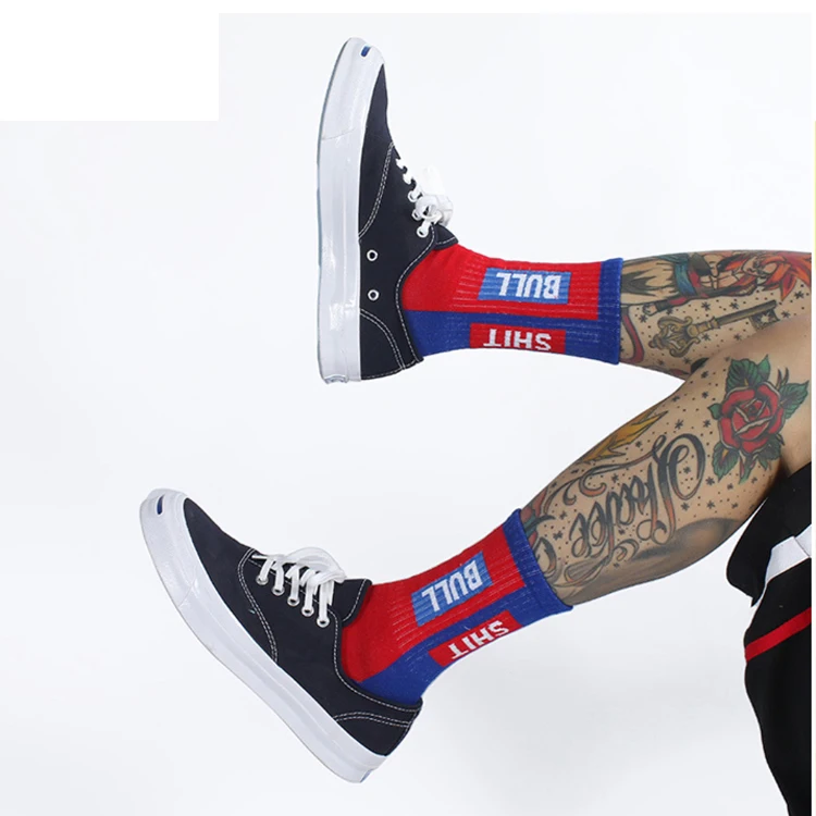 Изготовленные на заказ забавные 100% хлопковые спортивные носки для мужчин и женщин