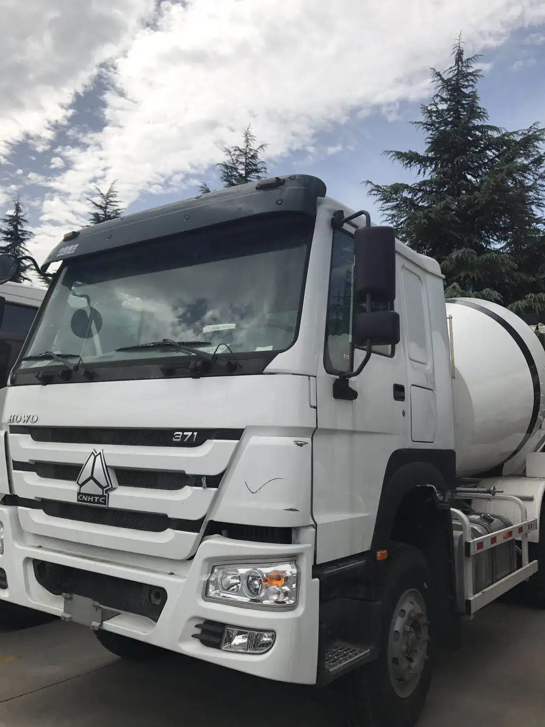 HINO Chassis 10m3 Truck-mounted Concrete Mixer