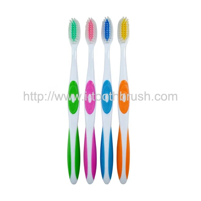 free sample classic model cheap massage gum travel toothbrush