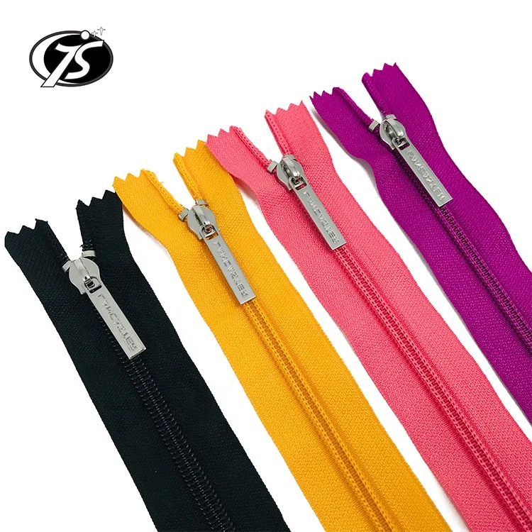 
More than one color Backpack 5 Inch Separating Zipper Wholesale #5 coil zipper Long Chain Nylon Zipper 