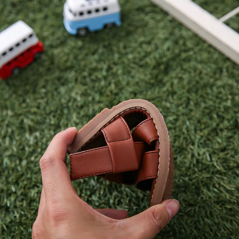 Детские сандалии для мальчиков и девочек, пляжная обувь с резиновой подошвой, 2019