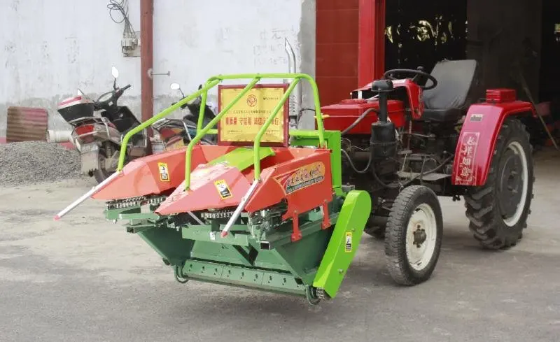 Fram use mini corn combine harvester/tractor corn harvesting machine for sale