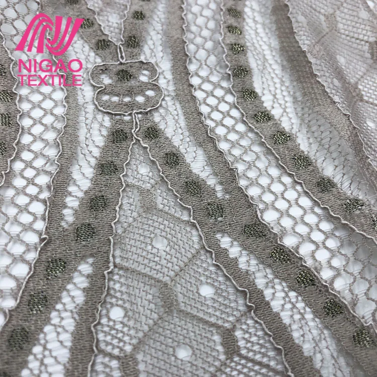 
Customized Romantic style wedding tulle lace flower pattern lace fabric for dress 