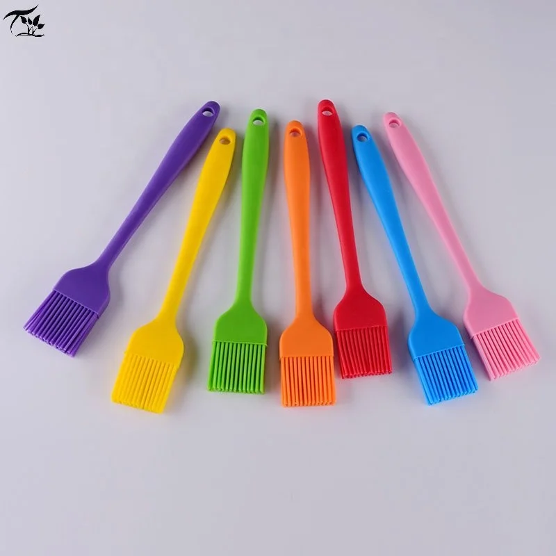 
Heat Resistance Grilling BBQ Brush Silicone Oil Brush with Steel Bar Handle 