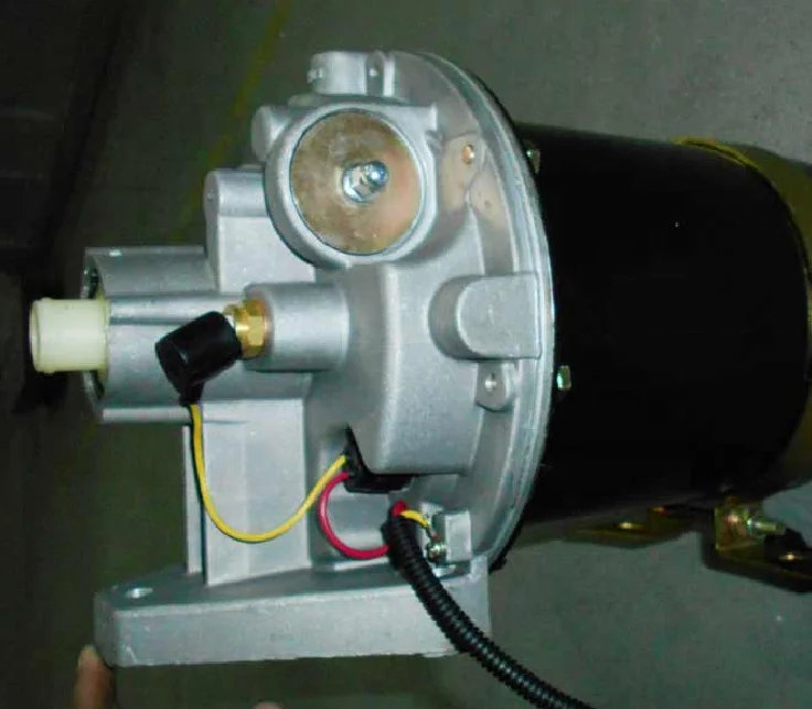 Truck Spare Parts 44830-3081 DU-5 E13C Air Dryer Assy