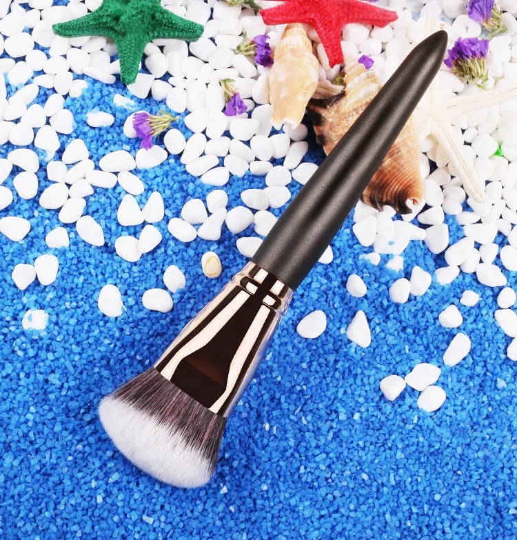 
High End Oval Black Wood Highlight Single Contour Brush Foundation Makeup Brush 