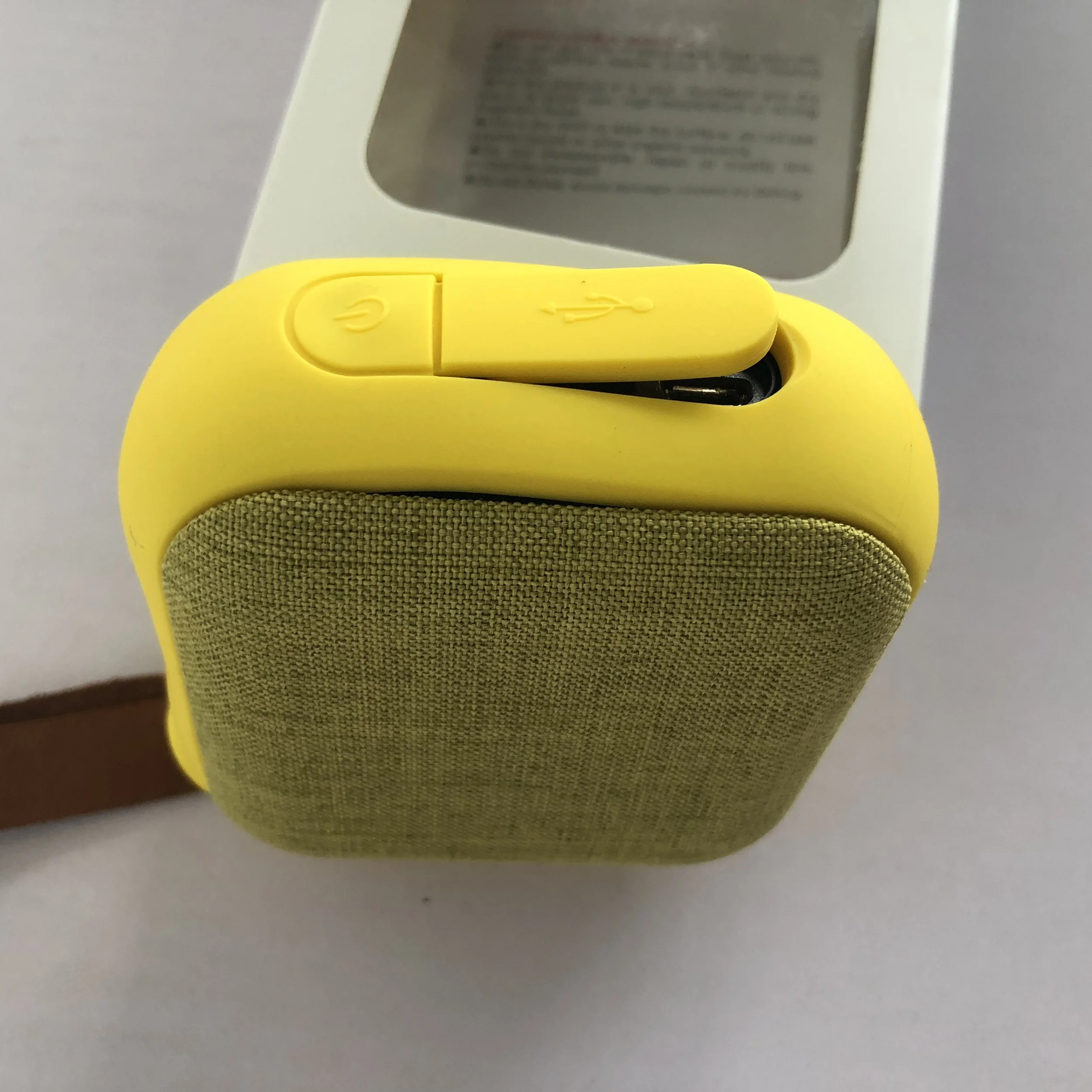 
Royaltenic wholesale oem home audio speakers small Hifi mp3 box speaker 