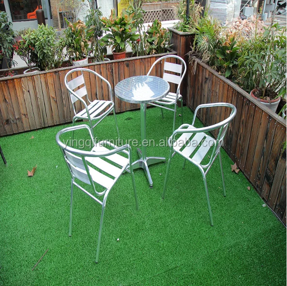 Outdoor Aluminum Coffee Tables and Chairs