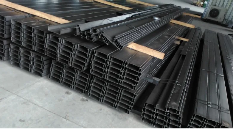 
Top Quality CZ Purlin Roll Forming Machine Cold Rolling Mills For Z Purlin 