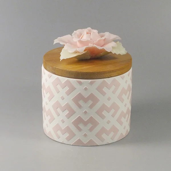 Luxury Home Decor Customized Logo Empty Colors Storage Custom Ceramic Candle Jar with Wooden Lids