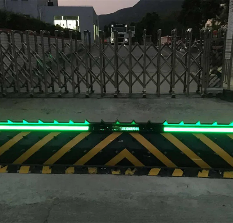 Heavy Vehicle Access Control Hydraulic Road Blocker Steel Tire Killer Traffic Barrier Flexible Anti-Terrorist Access Control