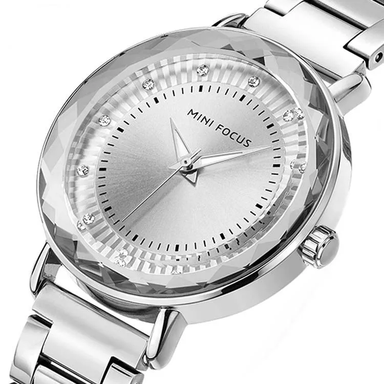 
2019 New Mini Focus Women Quartz Watches Charm Rhinestone Watch Stainless Steel Band Lady Water Resistant Watch 