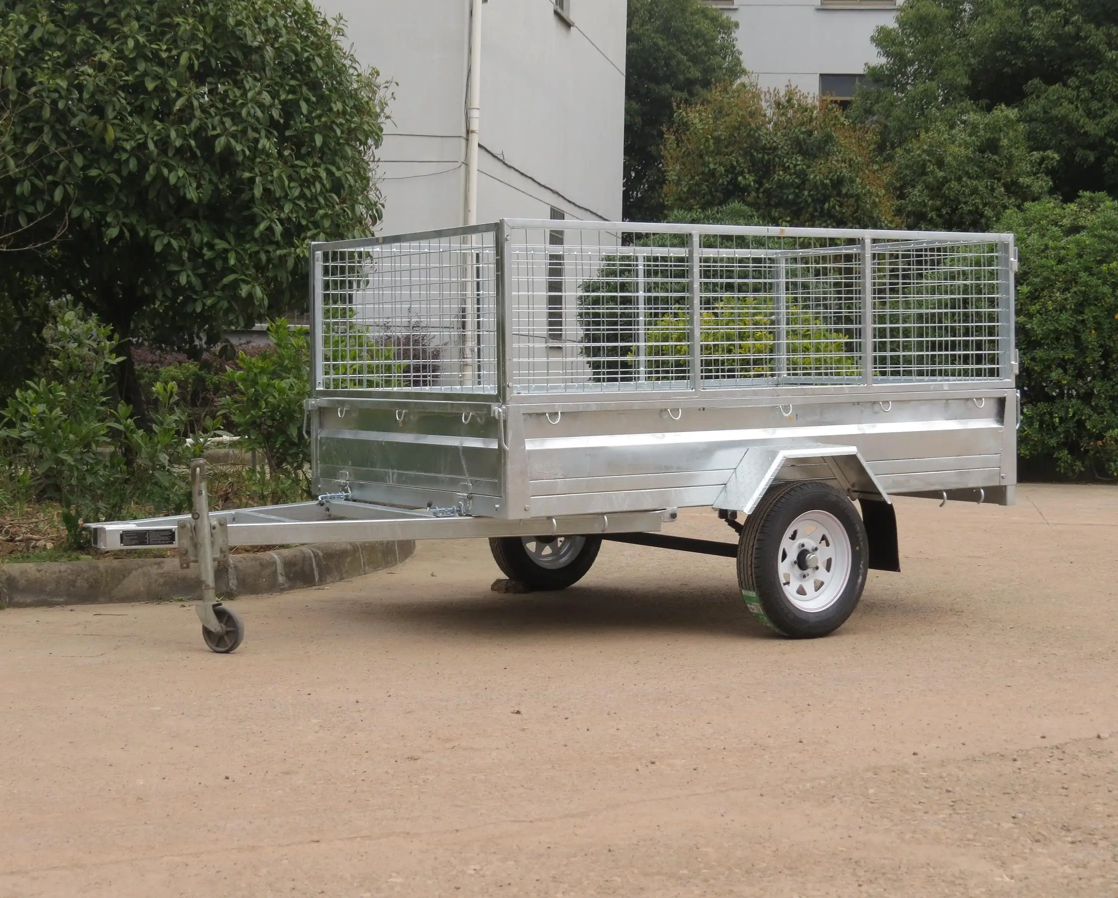 New Zealand standard easy tilting single axle box trailer