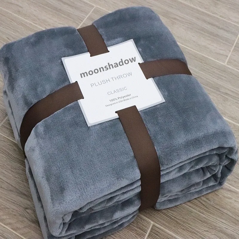 
Factory wholesale custom solid color flannel flannel blanket four seasons blanket soft and cheap coral fleece blanket Wholesale solid color fleece flannel blanket summer blanket coverlet soft cheap