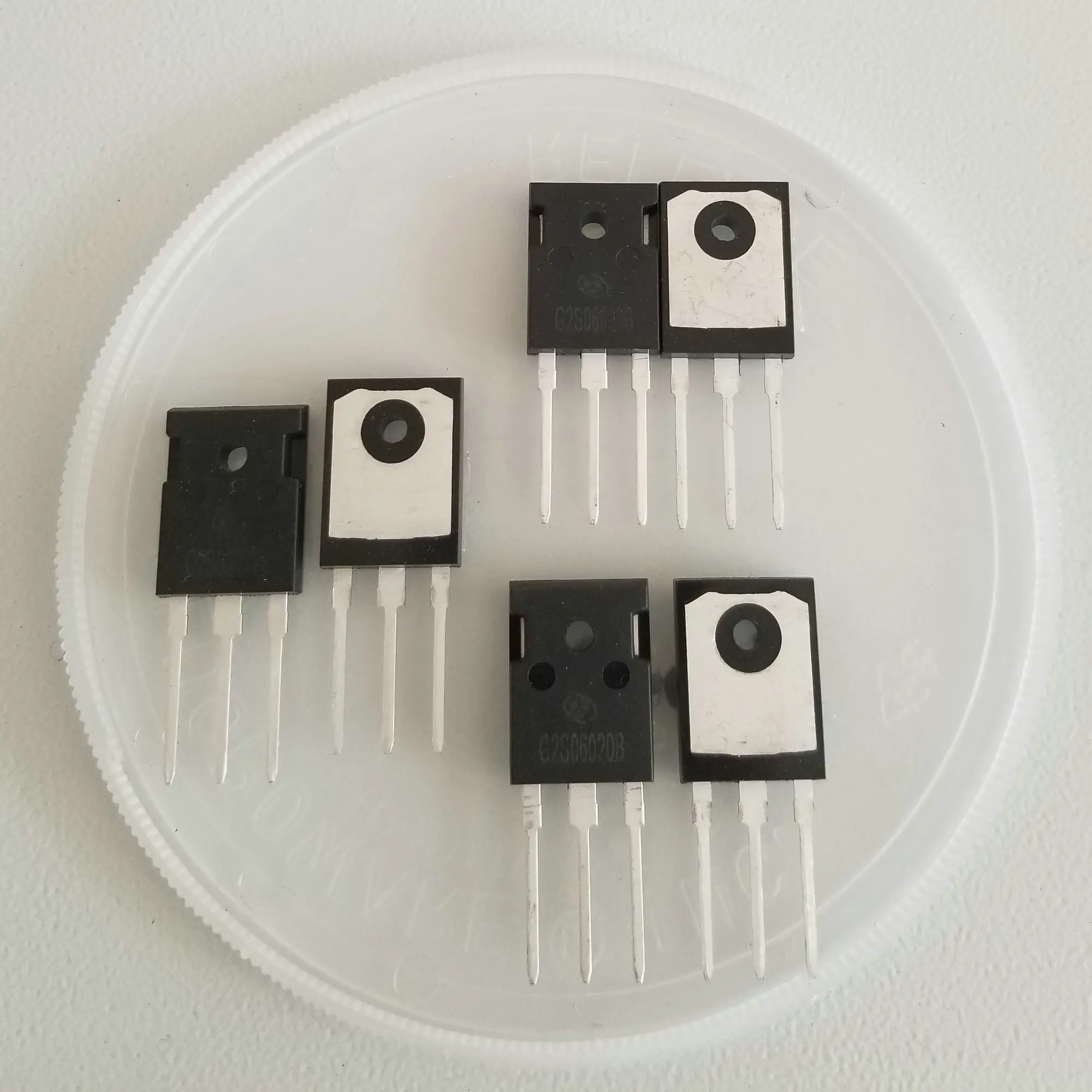 
SiC Schottky Diode TO-220 