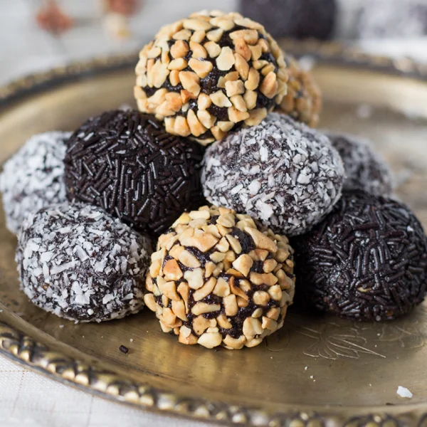 protein Ball energy ball data ball machine