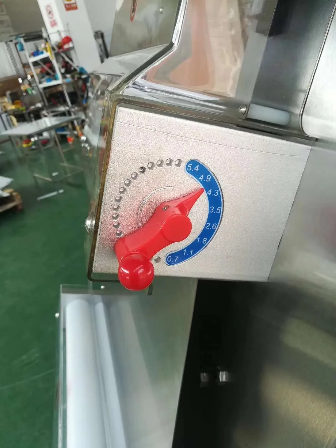 Automatic Pizza Dough Press Roller Machine