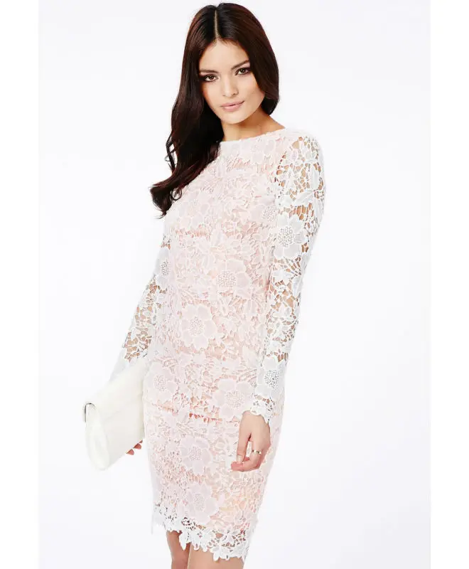 Lace dress patterns for ladies This long sleeved black lace dress that contains floral patterns throughout its outer surface is done in a European style. The front section of the dress is done in a dark black style, while the sleeves and the backside of the dress are left open.