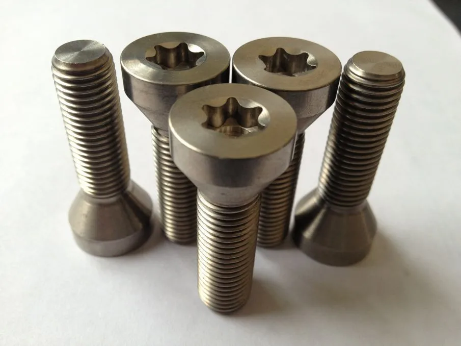 
titanium alloy bolts and screws samples with all styles 