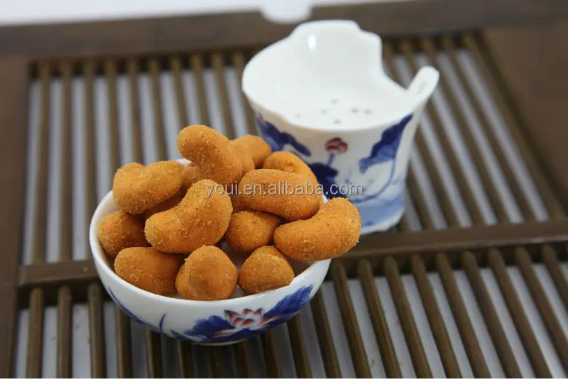 Popular wholesale low price BBQ flavor roasted cashews nuts snacks