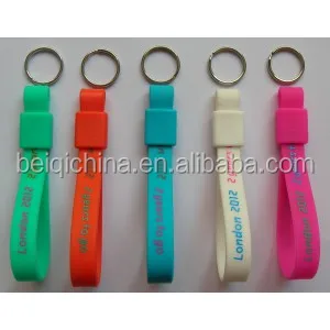  Индивидуальный Силиконовый браслет с брелоком полностью индивидуальный силиконовый брелок вашим логотипом или текстом