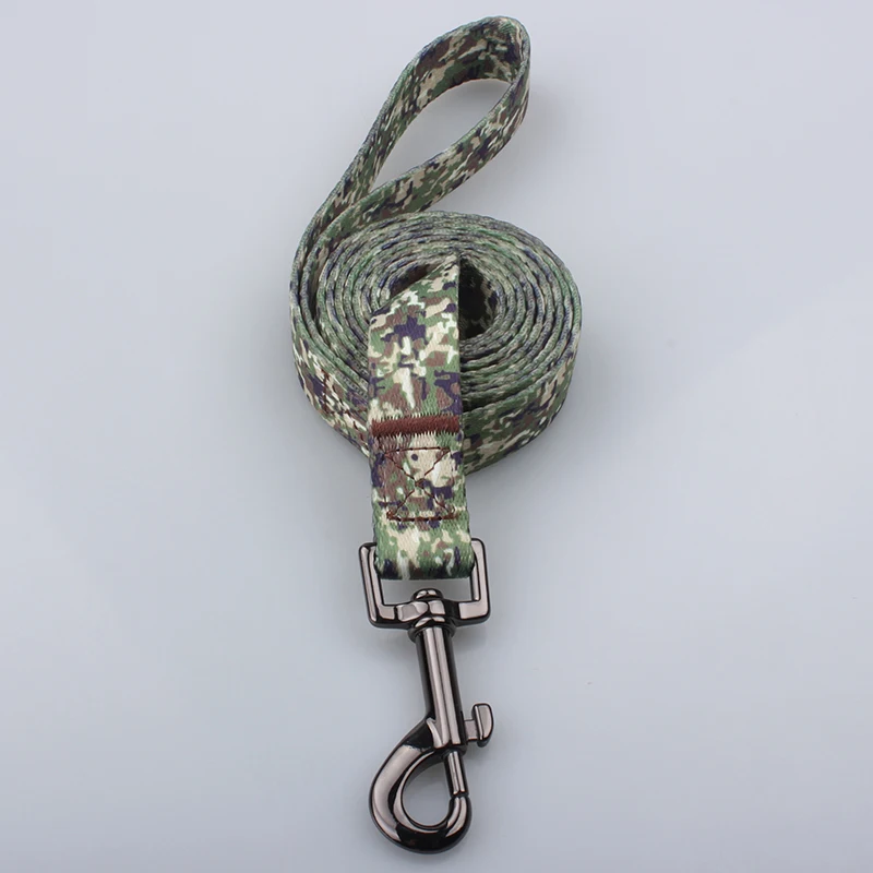 China Manufacturer High Quality Polyester Sample Free Dog Leash Metal Clips For Sale