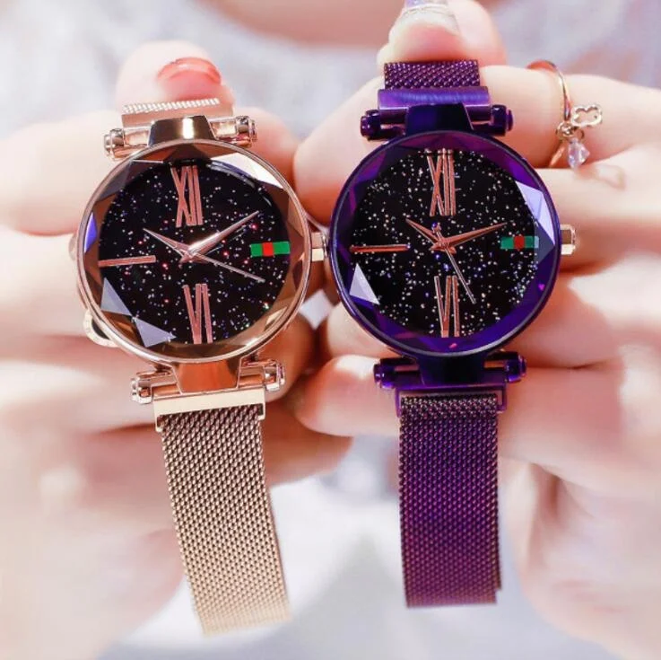  2019 Женская мода подарок Reloj звездное небо сплав магнитная пряжка пояса сетки Часы повседневные кварцевые часы с блестящими звездами; Комплект из подходящих точка аналоговые