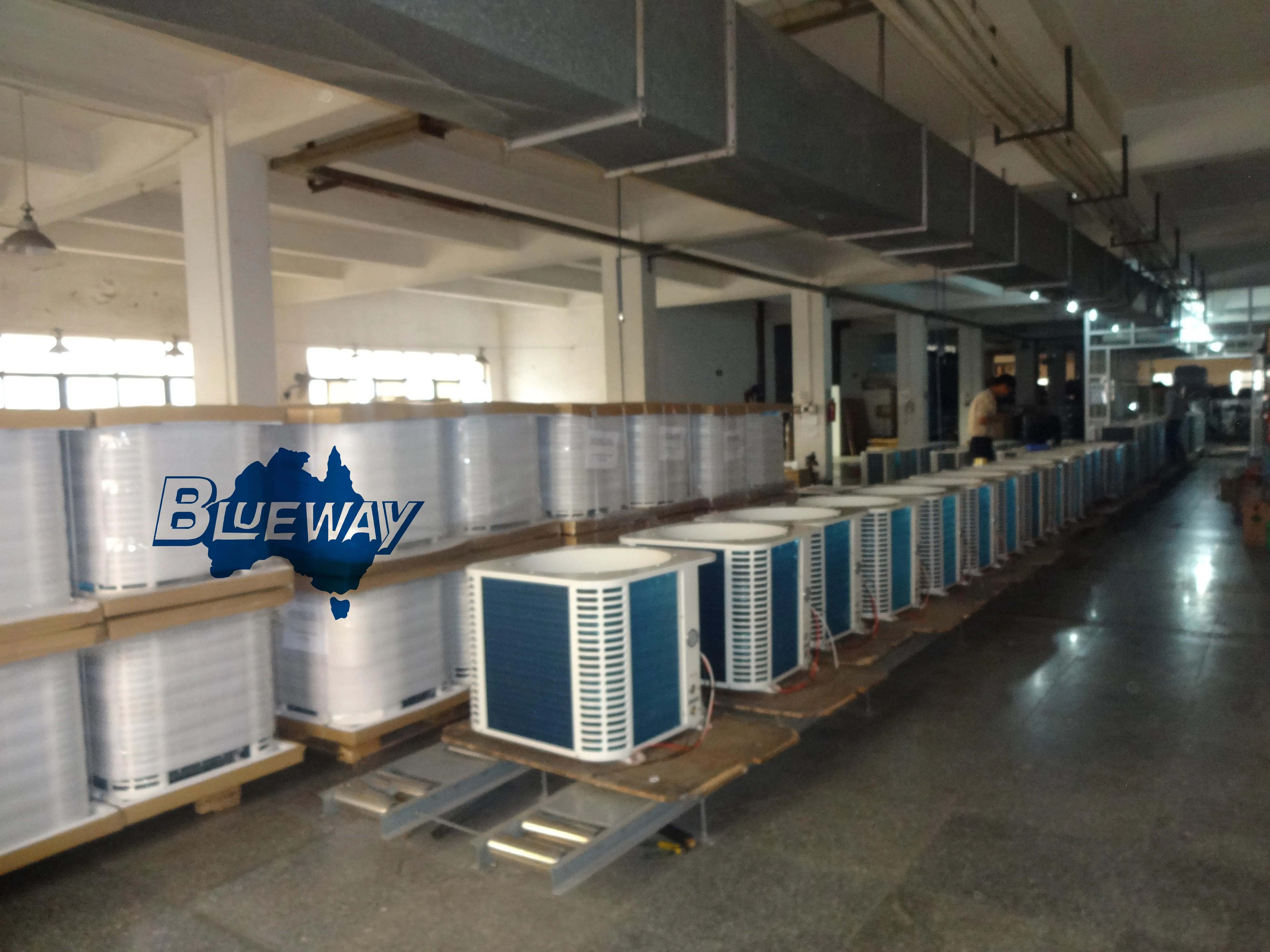 High Efficiency Domestic Air Cooled Water Chiller With High EER For Extremely Working Environment (Horizontal/Top Discharge)