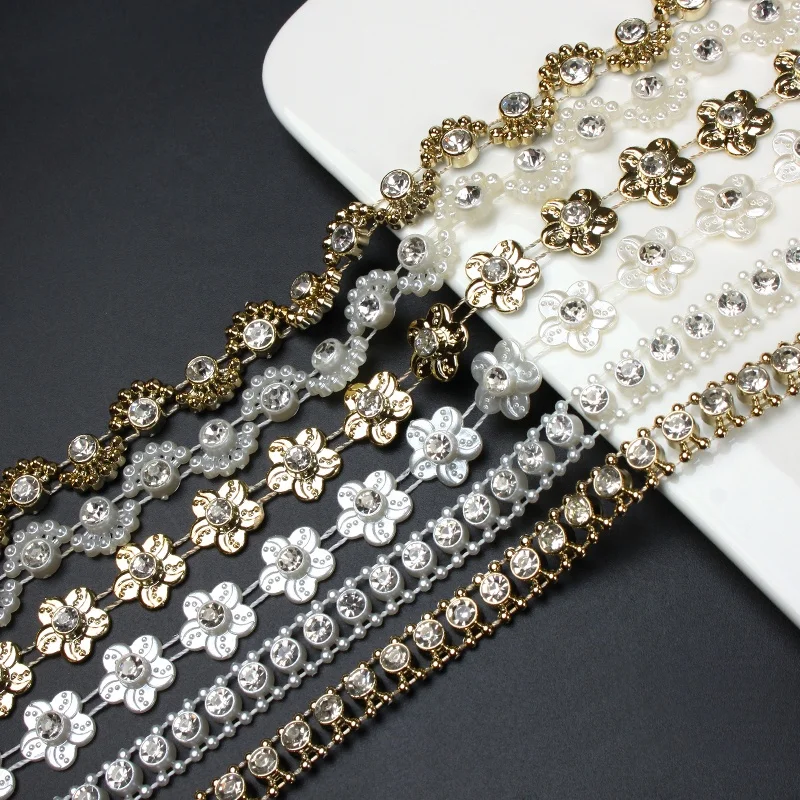 China supplier elegant pearl decorate chain artificial white pearl rhinestone chain