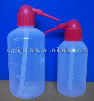 500ml/250ml LDPE red oblique nozzle bottle white curved tip bottle Washing bottle