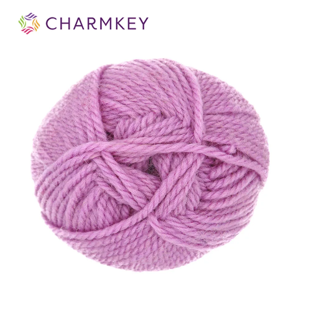 Bulky worsted knitting ball yarn superwash wool yarn in solid colours