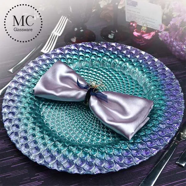 Wholesale wedding round cobalt blue feather glass charger plates