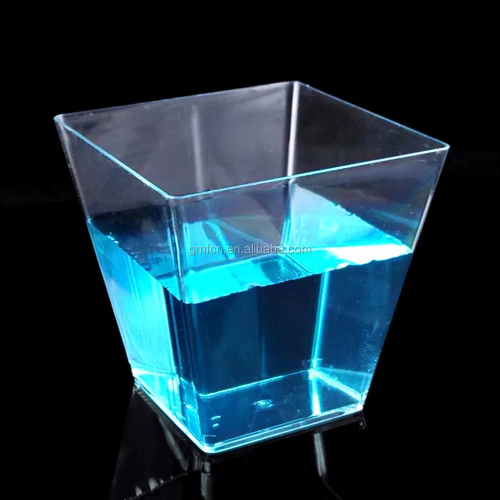 The hot sale food grade 8 oz / 230 ml clear disposable plastic dessert cup with lid *